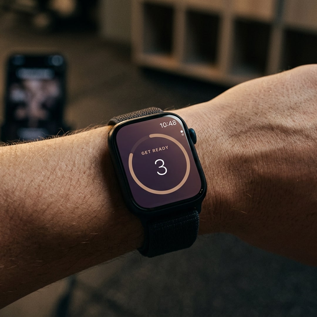 Squall counting down to a workout on Apple Watch, in a gym
